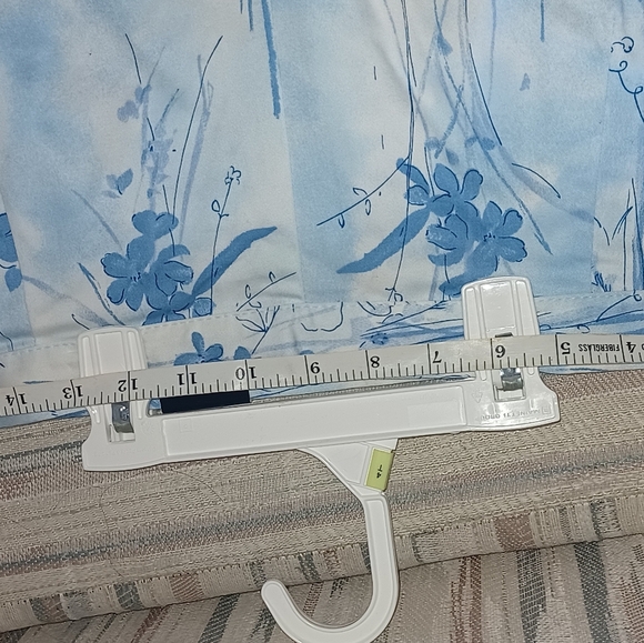 Bill Blass size 14 Capri, blue/white floral, nwt - Picture 5 of 7